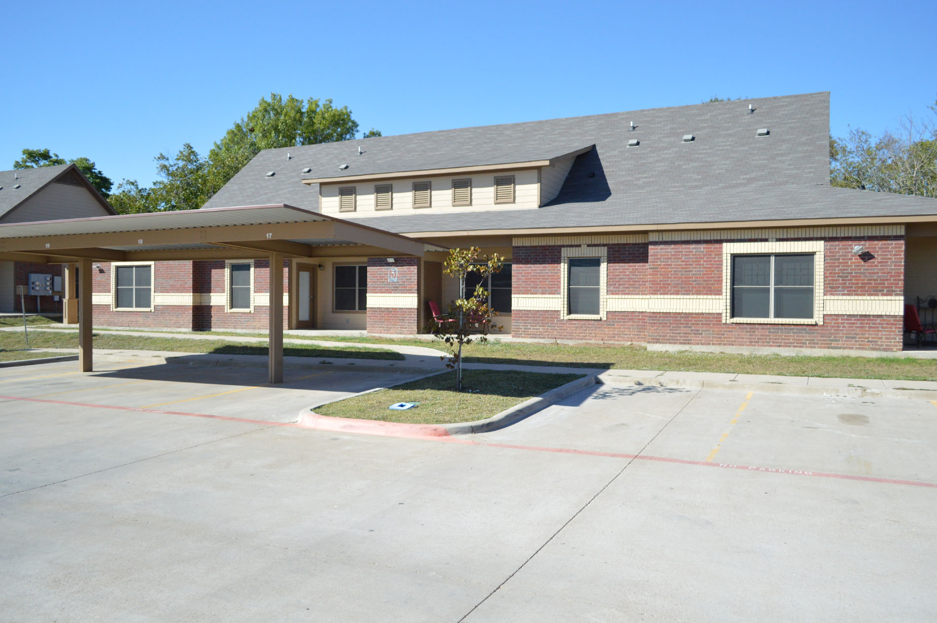 Mexia Gardens covered parking